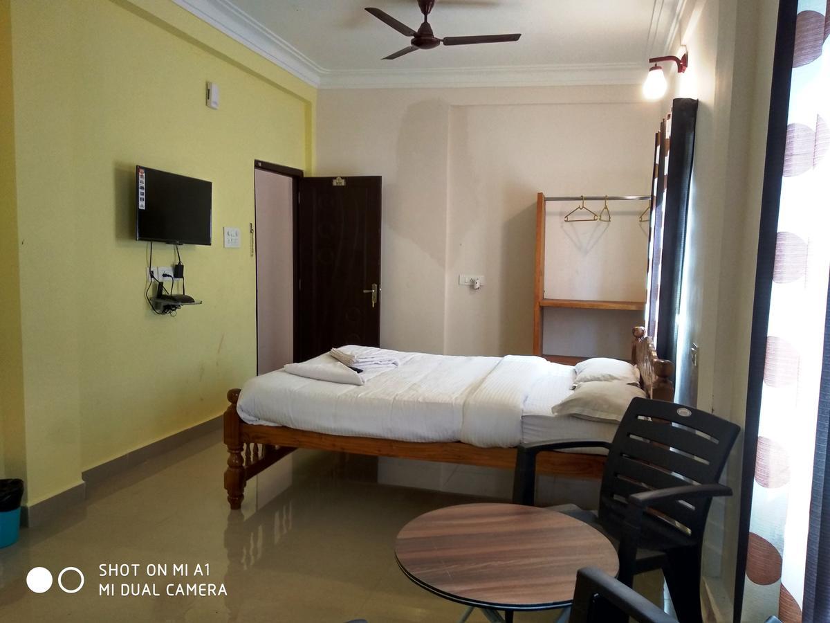 Candolim Beach Place Exterior foto